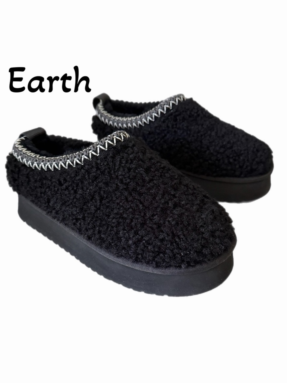 Earth Black Fuzzy Slip-On Clog Sz 6M casual comfort warm & cozy